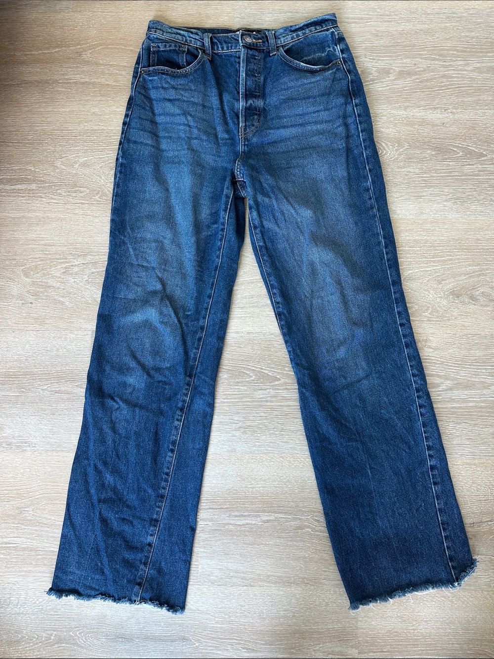 Cello Size 7 High Rise Button Fly Raw Hem Straight Leg Jeans Medium Wash